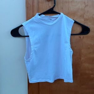 xs white tank